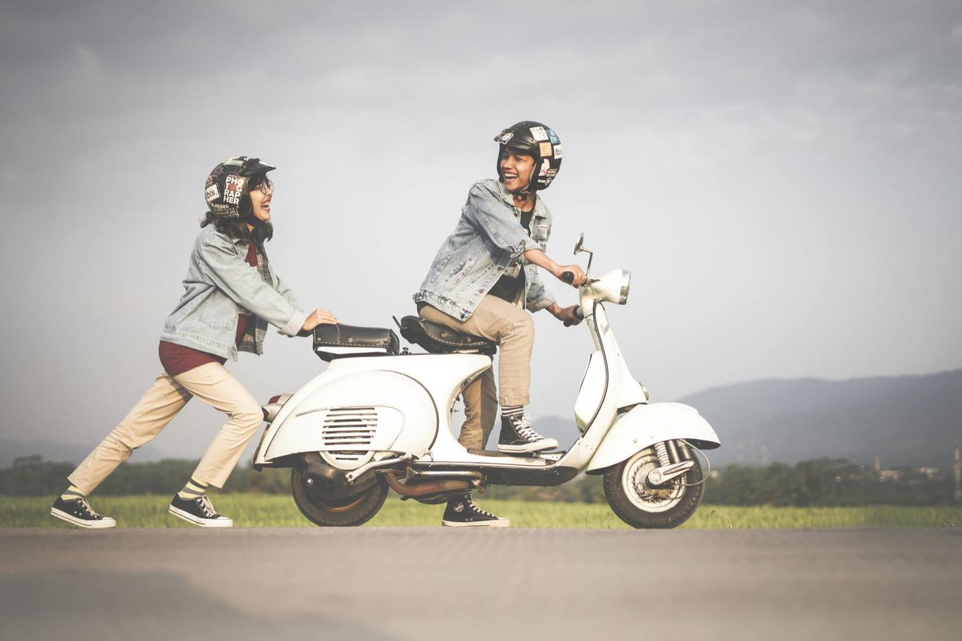 Neue Versicherungskennzeichen für Roller, Mofa, Moped und E-Scooter